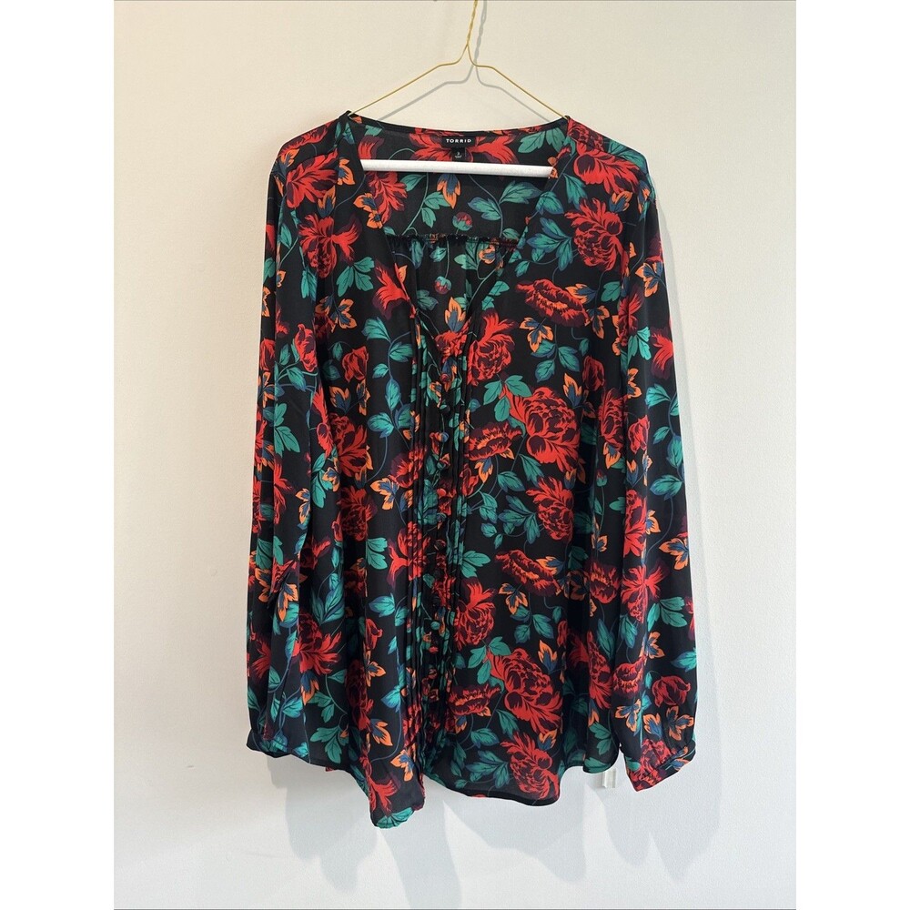 Torrid Plus Size 3x Dark Floral Boho Blouse Flowy Long Sleeve Top Whimsigoth